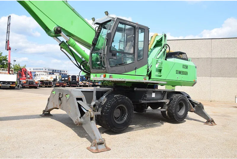 Sennebogen 835M - Ekskavator roda: gambar 3 Sennebogen 835M - Ekskavator roda: gambar 3
