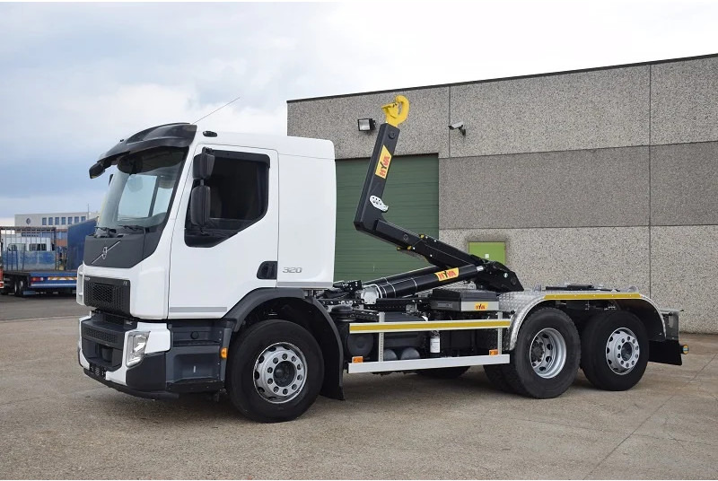 Volvo FE 320 - Hook lift: gambar 3 Volvo FE 320 - Hook lift: gambar 3