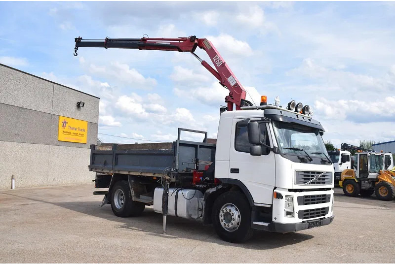 Volvo FM 340 - Truk jungkit: gambar 2 Volvo FM 340 - Truk jungkit: gambar 2