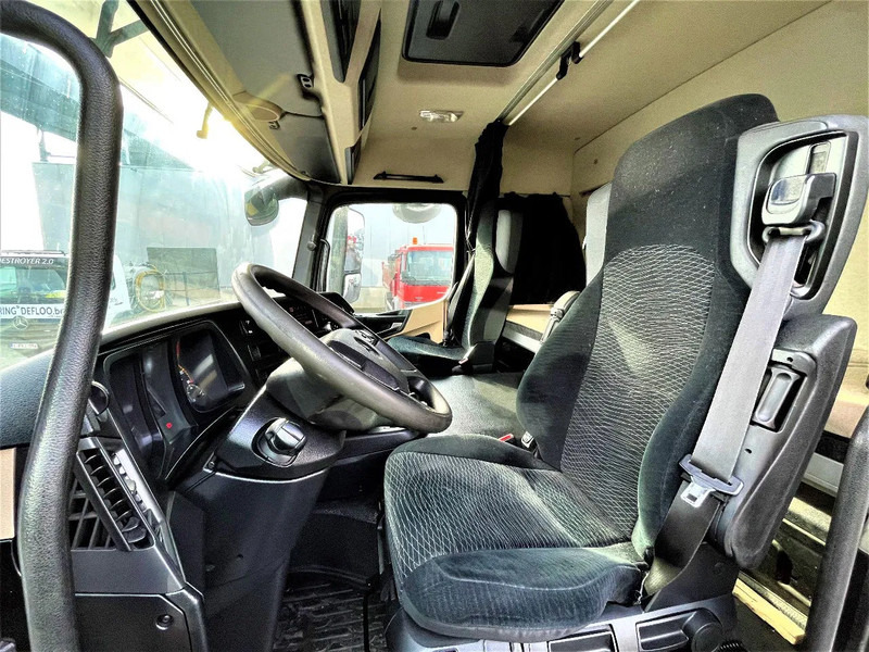 Mercedes-Benz Actros 1830 *Bluetooth*Airconditioning*Cruise control - Truk box: gambar 3 Mercedes-Benz Actros 1830 *Bluetooth*Airconditioning*Cruise control - Truk box: gambar 3