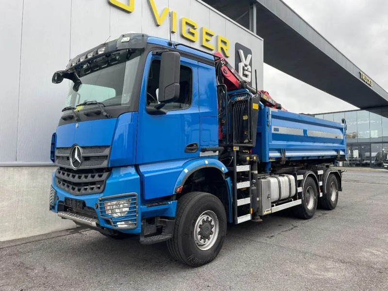 Mercedes-Benz Arocs 3342 *6x6*meegestuurd as*2zijdige kipper*Airco*Bluetooth - Truk jungkit, Truk derek: gambar 1 Mercedes-Benz Arocs 3342 *6x6*meegestuurd as*2zijdige kipper*Airco*Bluetooth - Truk jungkit, Truk derek: gambar 1