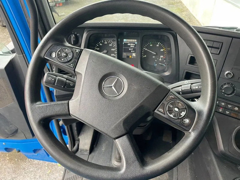 Mercedes-Benz Arocs 3342 *6x6*meegestuurd as*2zijdige kipper*Airco*Bluetooth - Truk jungkit, Truk derek: gambar 4 Mercedes-Benz Arocs 3342 *6x6*meegestuurd as*2zijdige kipper*Airco*Bluetooth - Truk jungkit, Truk derek: gambar 4