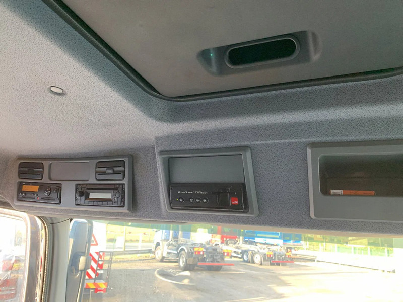 Mercedes-Benz Atego 1018 KOELING*Cruise control*Airconditioning*Geveerde bestuurdersstoel* - Truk box: gambar 4 Mercedes-Benz Atego 1018 KOELING*Cruise control*Airconditioning*Geveerde bestuurdersstoel* - Truk box: gambar 4