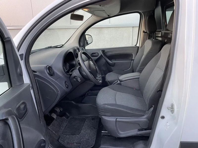 Mercedes-Benz Citan 109 CDI *Navigatie*Airco*Buitenspiegels verwarmd&elektr. verstelbaar - Van kecil: gambar 3 Mercedes-Benz Citan 109 CDI *Navigatie*Airco*Buitenspiegels verwarmd&elektr. verstelbaar - Van kecil: gambar 3