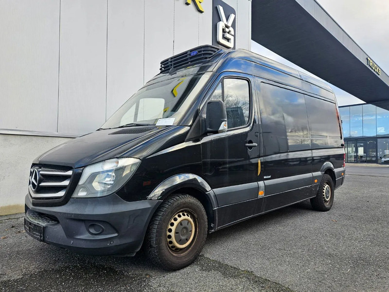 Mercedes-Benz Sprinter 313 - Van berpendingin: gambar 2 Mercedes-Benz Sprinter 313 - Van berpendingin: gambar 2