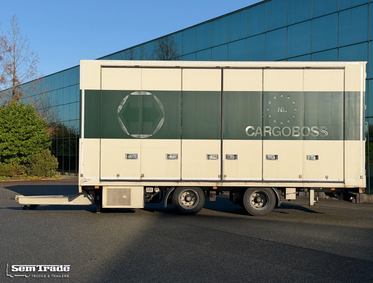 Burg VAN Beurden Isolated BOX Side Doors TRS Cooling Hydrarolls Holland-Trailer - Trailer berpendingin: gambar 2 Burg VAN Beurden Isolated BOX Side Doors TRS Cooling Hydrarolls Holland-Trailer - Trailer berpendingin: gambar 2