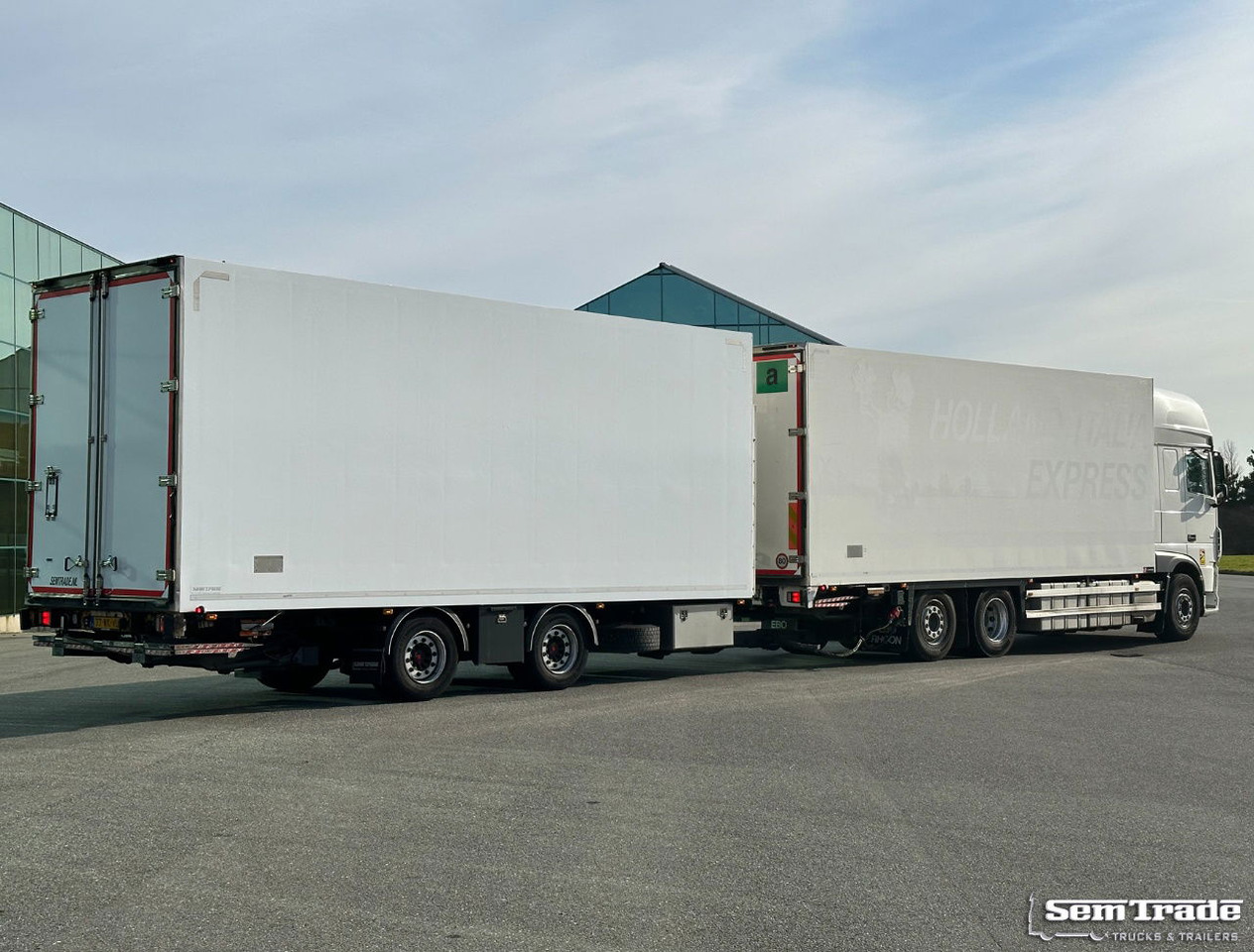 DAF XF 480 FAR SSC 6X2 50 CC Combi 2x Lift Carrier TRS Iceland TOP Condition NL - Truk berpendingin: gambar 3 DAF XF 480 FAR SSC 6X2 50 CC Combi 2x Lift Carrier TRS Iceland TOP Condition NL - Truk berpendingin: gambar 3
