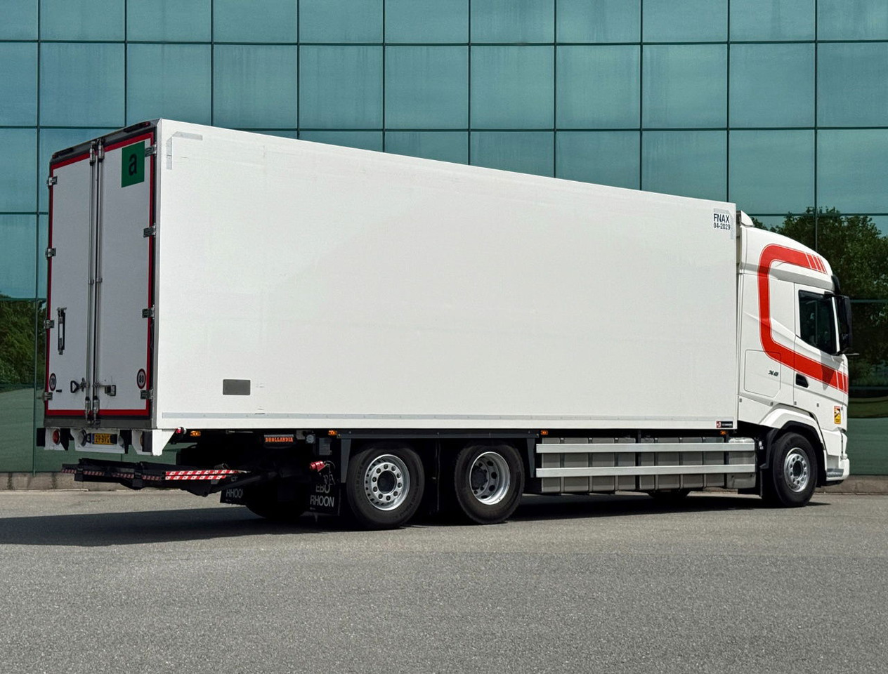 DAF XG 480 FAR 475.000 KM Carrier TRS Iceland 815 x 250 x 275 CM Inside Tail Lift NL Truck - Truk berpendingin: gambar 3 DAF XG 480 FAR 475.000 KM Carrier TRS Iceland 815 x 250 x 275 CM Inside Tail Lift NL Truck - Truk berpendingin: gambar 3