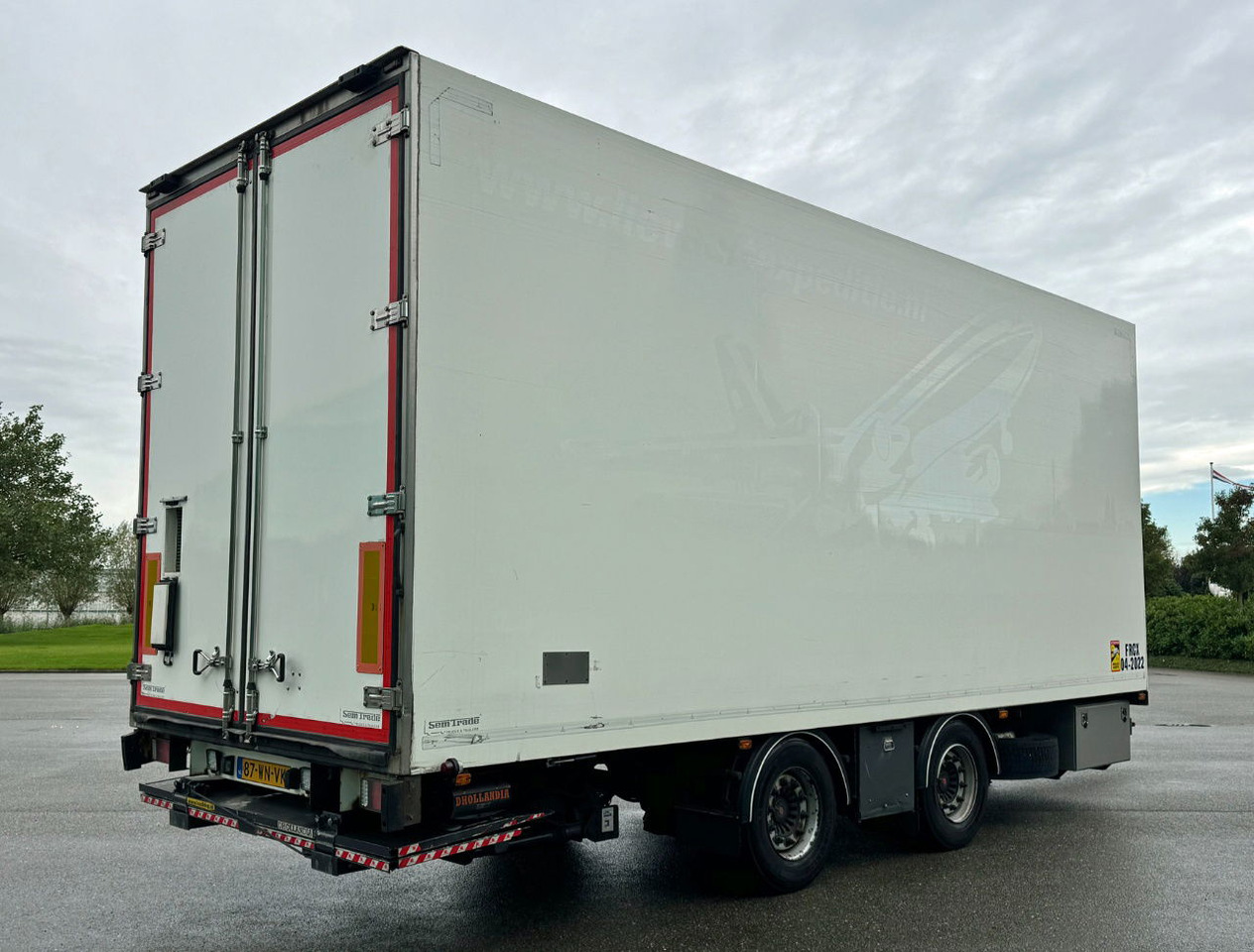 DRACO MZS 218 Wipkar 750 x 250 x 290 CM Inside Tail Lift 2021 TRS Iceland TOP Condition NL Trailertrailer - Trailer kotak tertutup: gambar 5 DRACO MZS 218 Wipkar 750 x 250 x 290 CM Inside Tail Lift 2021 TRS Iceland TOP Condition NL Trailertrailer - Trailer kotak tertutup: gambar 5