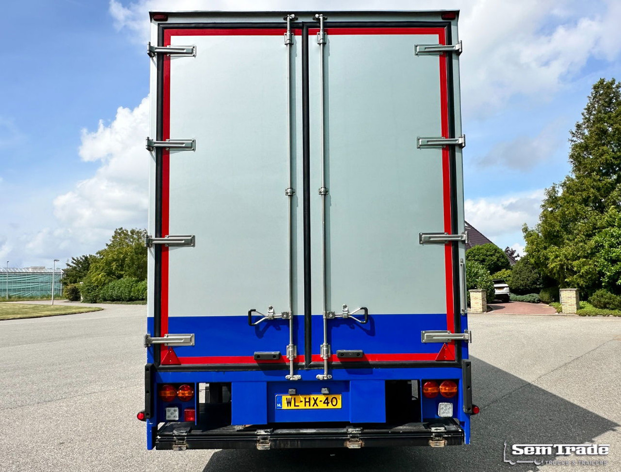 Floor Flma-10 Carrier Cooling 2X Side Door Tail Lift Disc Brakes Holland-Trailer - Trailer berpendingin: gambar 4 Floor Flma-10 Carrier Cooling 2X Side Door Tail Lift Disc Brakes Holland-Trailer - Trailer berpendingin: gambar 4