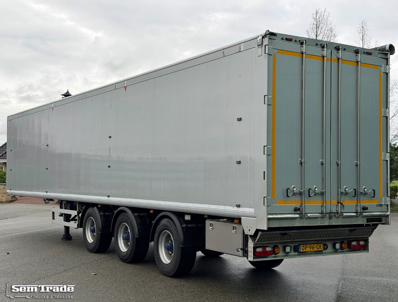 Kraker CF-X2 Walking Floor 2X Steering Axle TOP Condition Holland-Trailer - Semi-trailer dengan lantai berjalan: gambar 3 Kraker CF-X2 Walking Floor 2X Steering Axle TOP Condition Holland-Trailer - Semi-trailer dengan lantai berjalan: gambar 3