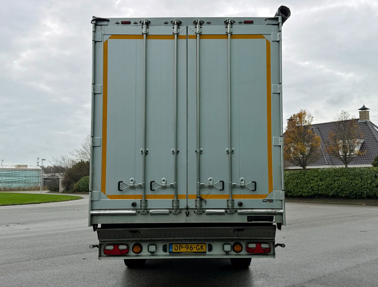 Kraker CF-X2 Walking Floor 2X Steering Axle TOP Condition Holland-Trailer - Semi-trailer dengan lantai berjalan: gambar 4 Kraker CF-X2 Walking Floor 2X Steering Axle TOP Condition Holland-Trailer - Semi-trailer dengan lantai berjalan: gambar 4
