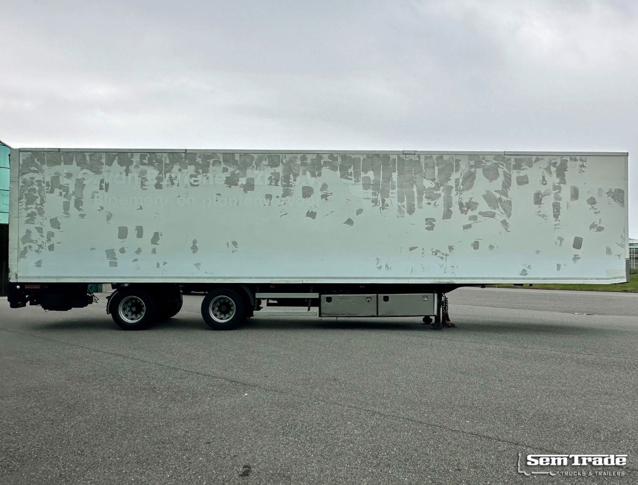 Lamboo T03 Isolated BOX + Heater Steering Axle Lift Axle Tail Lift NL-Trailer - Semi-trailer kotak tertutup: gambar 5 Lamboo T03 Isolated BOX + Heater Steering Axle Lift Axle Tail Lift NL-Trailer - Semi-trailer kotak tertutup: gambar 5