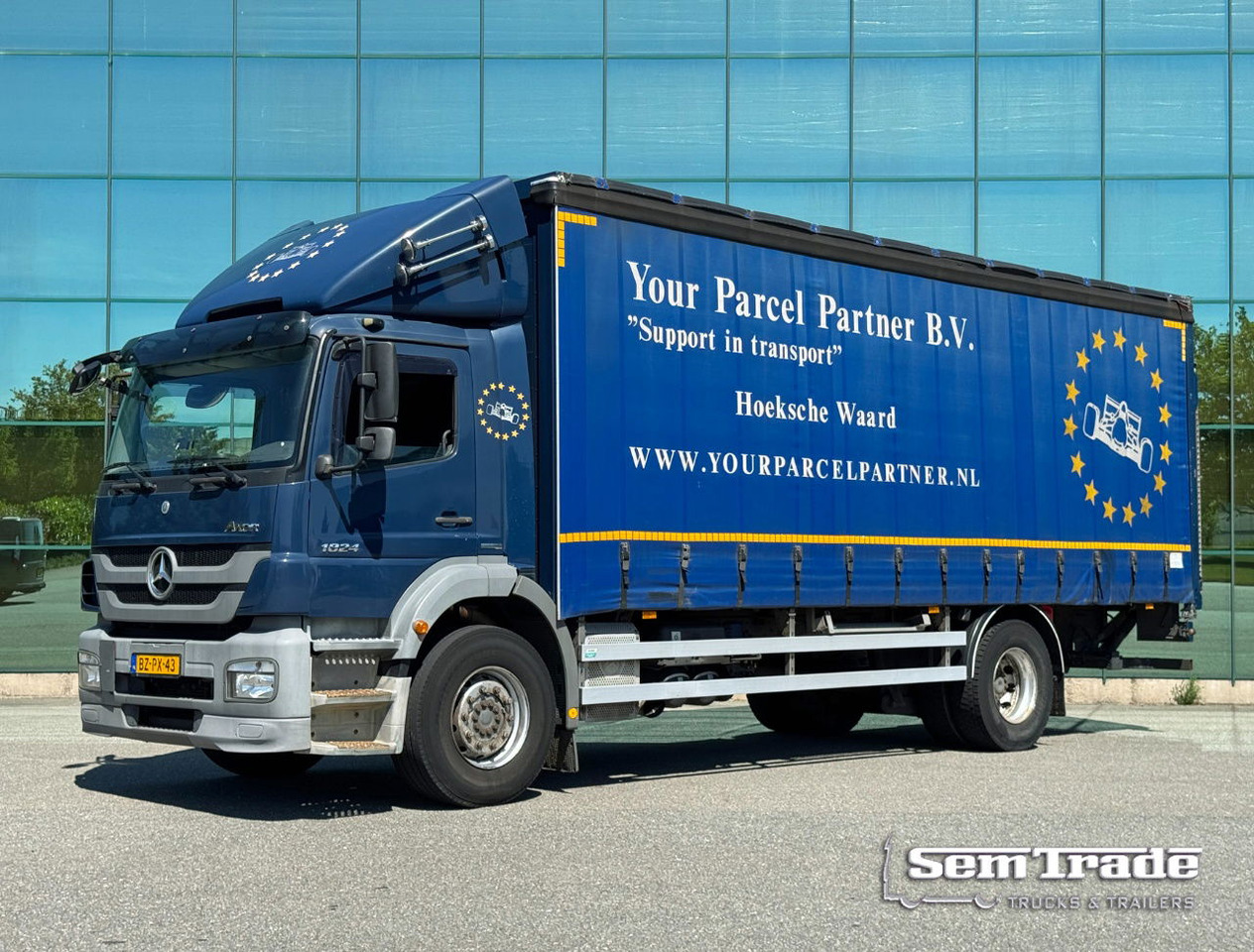 Mercedes-Benz Axor 1824 Euro 5 694.000 KM Curtain Side Door Tail Lift NEW Tacho TOP Condition NL Truck - Truk dengan terpal samping: gambar 1 Mercedes-Benz Axor 1824 Euro 5 694.000 KM Curtain Side Door Tail Lift NEW Tacho TOP Condition NL Truck - Truk dengan terpal samping: gambar 1