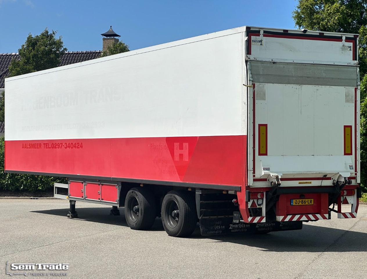 Pacton 2-AS Stuuras Zwartjes BAK BAR Klep Bouwjaar 2017 1345 x 250 x 272 CM Inwendig - Semi-trailer berpendingin: gambar 3 Pacton 2-AS Stuuras Zwartjes BAK BAR Klep Bouwjaar 2017 1345 x 250 x 272 CM Inwendig - Semi-trailer berpendingin: gambar 3