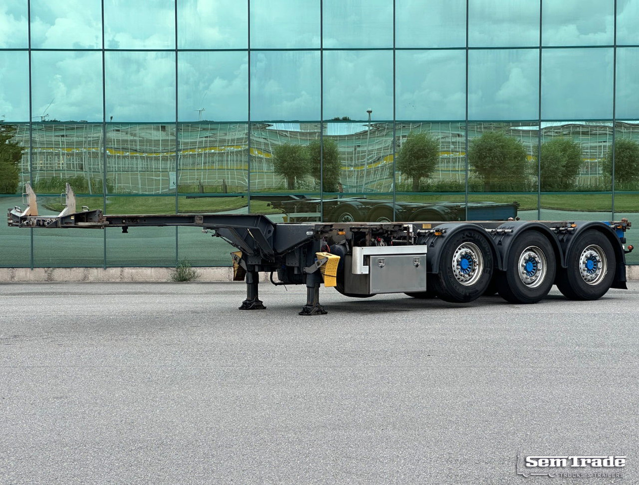 Pacton TXC.343.KB Front+Middle+Back Slider Lift Axle Steering Axle NL-Trailer - Semi-trailer pengangkut mobil: gambar 1 Pacton TXC.343.KB Front+Middle+Back Slider Lift Axle Steering Axle NL-Trailer - Semi-trailer pengangkut mobil: gambar 1