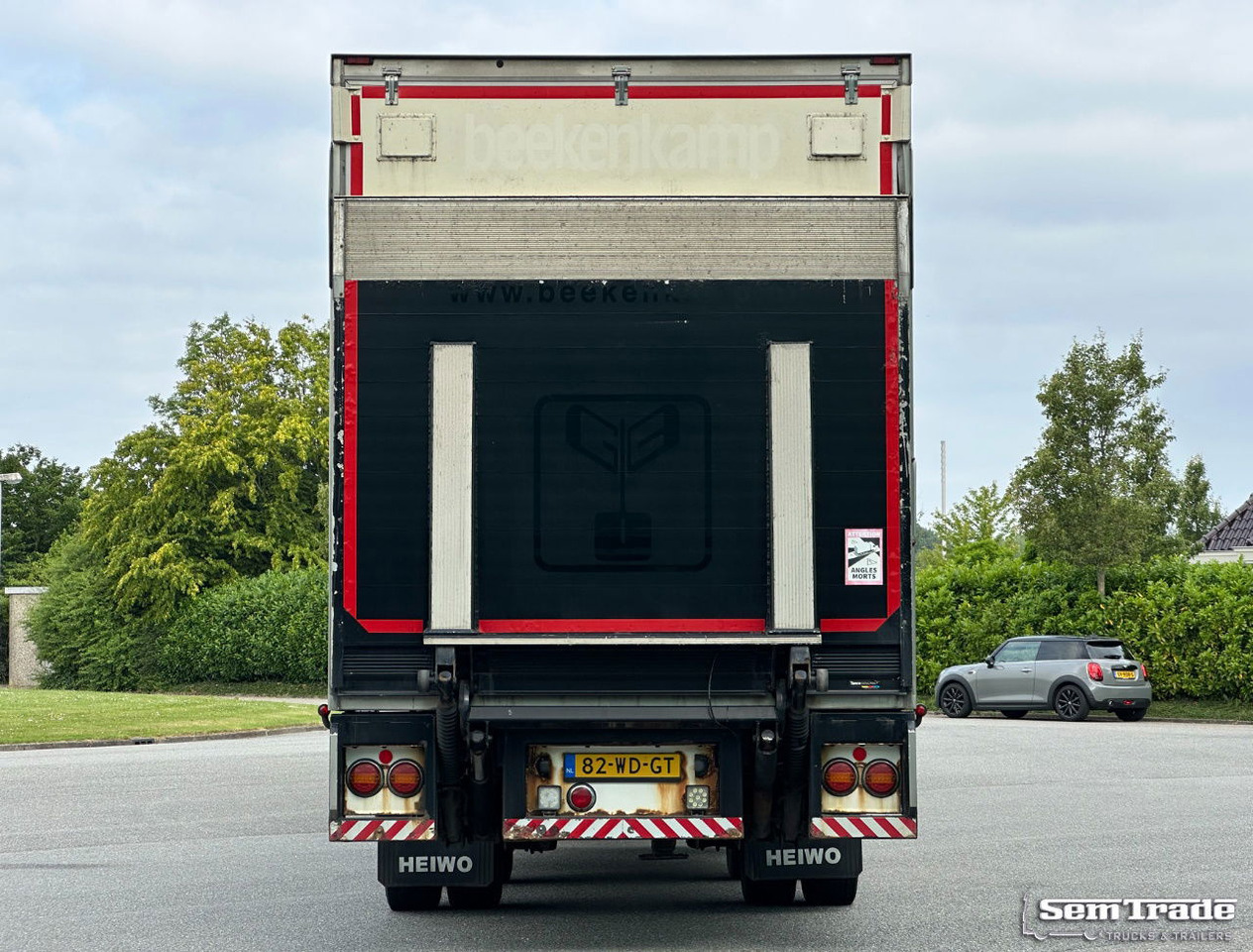 Scania R450 Retarder TRS Cooling Heiwo Isolated Boxes Tail Lift NL-Combi - Truk berpendingin: gambar 4 Scania R450 Retarder TRS Cooling Heiwo Isolated Boxes Tail Lift NL-Combi - Truk berpendingin: gambar 4