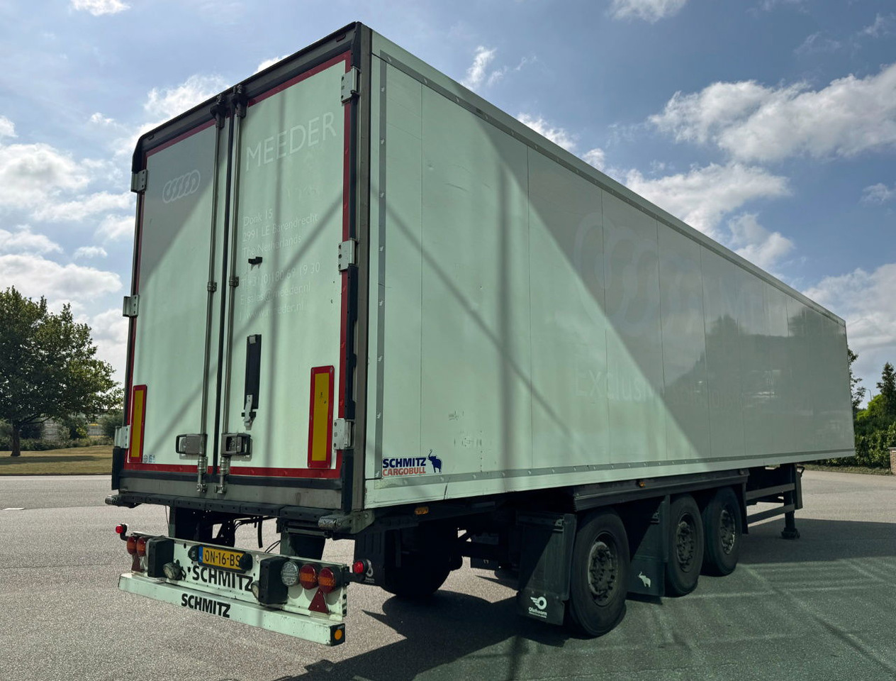 Schmitz Cargobull 3-AS Stuuras Carrier Vector 1550 Gegalvaniseerd Chassis Zeer Goede Banden TOP Staat NL Trailer - Semi-trailer berpendingin: gambar 5 Schmitz Cargobull 3-AS Stuuras Carrier Vector 1550 Gegalvaniseerd Chassis Zeer Goede Banden TOP Staat NL Trailer - Semi-trailer berpendingin: gambar 5