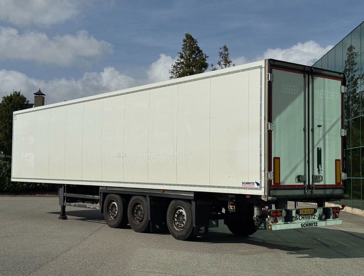 Schmitz Cargobull 3-AS Stuuras Carrier Vector 1550 Gegalvaniseerd Chassis Zeer Goede Banden TOP Staat NL Trailer - Semi-trailer berpendingin: gambar 3 Schmitz Cargobull 3-AS Stuuras Carrier Vector 1550 Gegalvaniseerd Chassis Zeer Goede Banden TOP Staat NL Trailer - Semi-trailer berpendingin: gambar 3