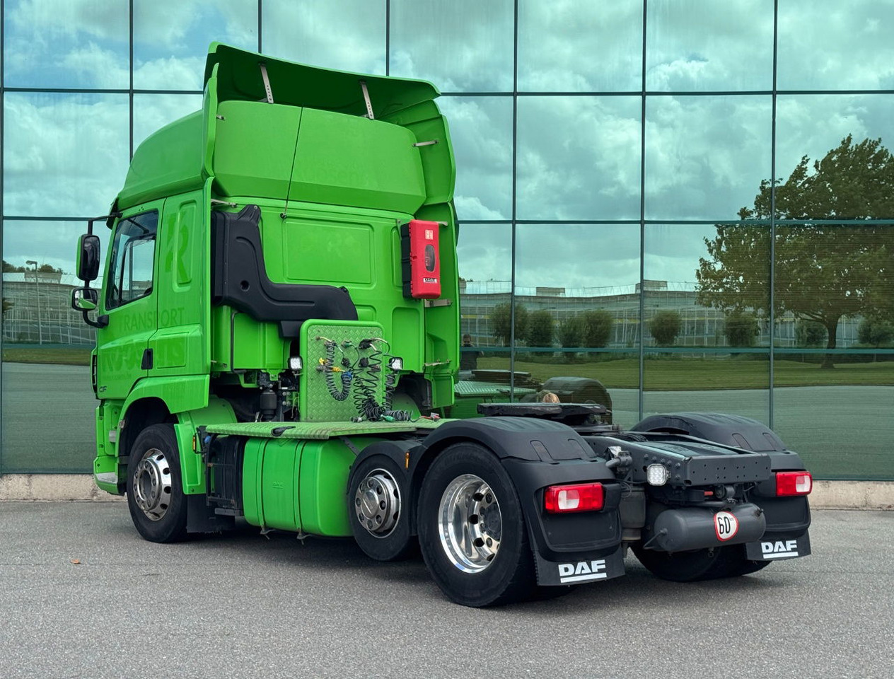 DAF CF 450 FTP Space CAB Only 447.500 KM 2x Tanks TOP Condition Belgium Truck - Tractor head: gambar 3 DAF CF 450 FTP Space CAB Only 447.500 KM 2x Tanks TOP Condition Belgium Truck - Tractor head: gambar 3