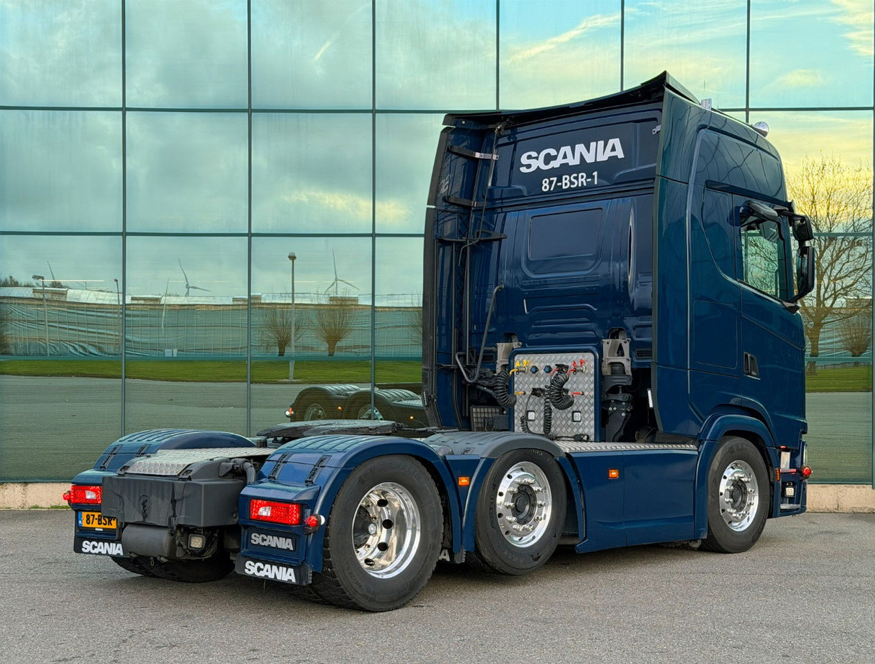 Scania S500 6X2 Highline Full AIR 2x Tanks NEW Condition NL Truck - Tractor head: gambar 4 Scania S500 6X2 Highline Full AIR 2x Tanks NEW Condition NL Truck - Tractor head: gambar 4