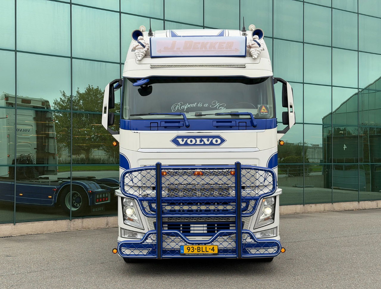 Tractor head Volvo FH 500 Retarder Globetrotter XL 2x Tanks Special Interior TOP Condition NL Truck: gambar 7