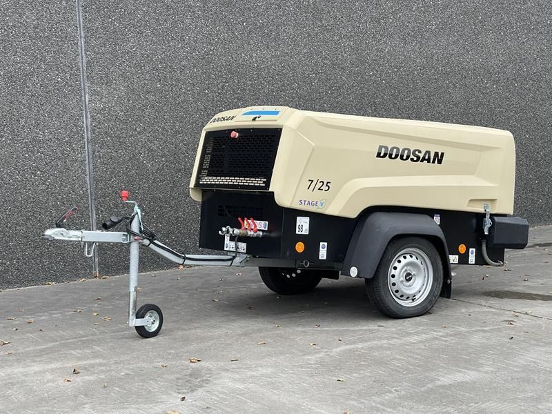 Doosan 7/25 - G - N - Kompresor udara: gambar 1 Doosan 7/25 - G - N - Kompresor udara: gambar 1