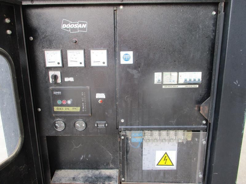 Doosan G 40 - Genset: gambar 3 Doosan G 40 - Genset: gambar 3