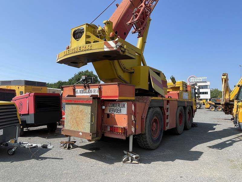 Liebherr LTM 1050 / 1 - Derek semua medan: gambar 3 Liebherr LTM 1050 / 1 - Derek semua medan: gambar 3
