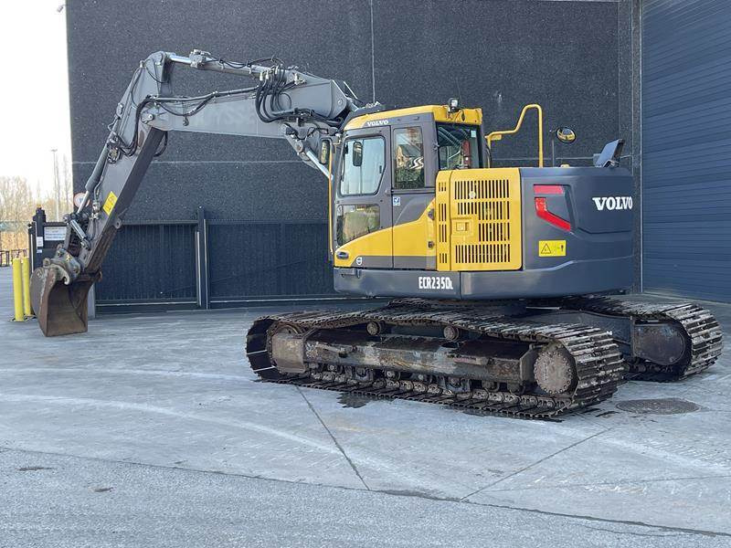 Volvo ECR 235 DL - Ekskavator perayap: gambar 2 Volvo ECR 235 DL - Ekskavator perayap: gambar 2
