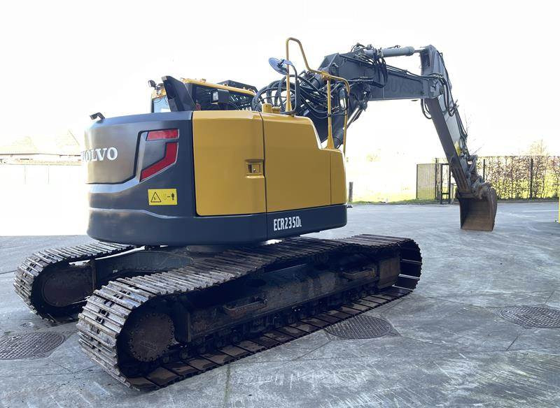 Volvo ECR 235 DL - Ekskavator perayap: gambar 5 Volvo ECR 235 DL - Ekskavator perayap: gambar 5