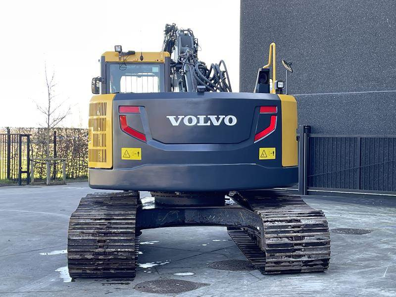 Volvo ECR 235 DL - Ekskavator perayap: gambar 4 Volvo ECR 235 DL - Ekskavator perayap: gambar 4