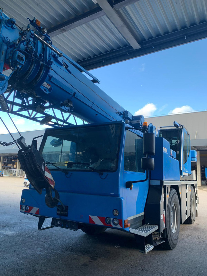 LIEBHERR LTM 1030-2.1 - Derek bergerak: gambar 2 LIEBHERR LTM 1030-2.1 - Derek bergerak: gambar 2