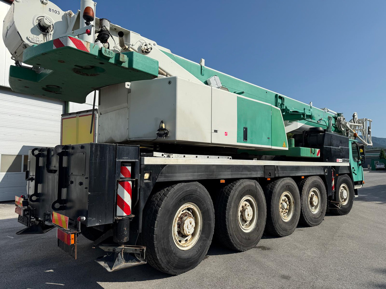 LIEBHERR LTM 1100-5.2 - Derek bergerak: gambar 3 LIEBHERR LTM 1100-5.2 - Derek bergerak: gambar 3