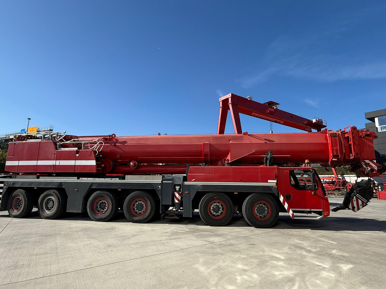 LIEBHERR LTM 1350-6.1 - Derek bergerak: gambar 2 LIEBHERR LTM 1350-6.1 - Derek bergerak: gambar 2