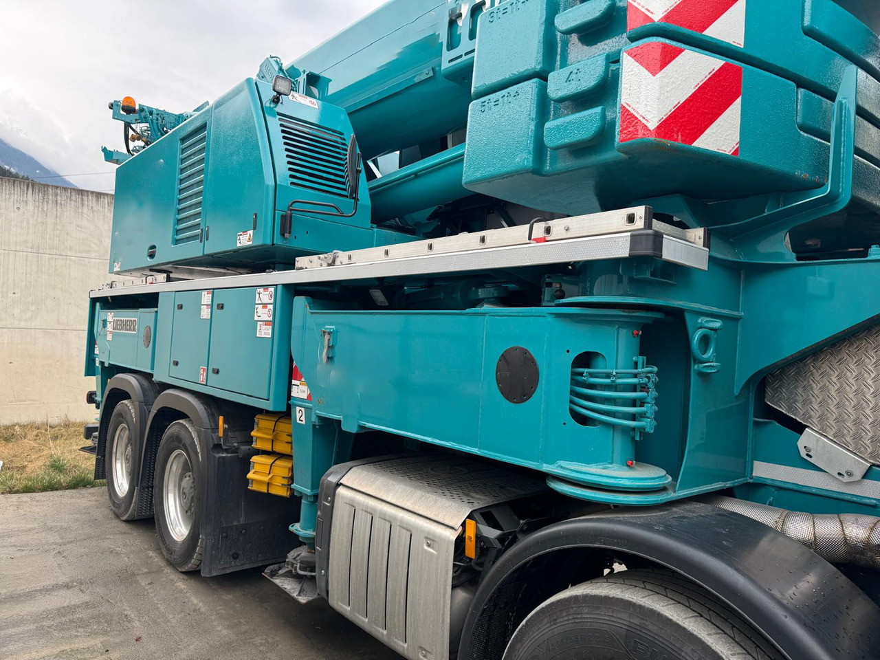 Liebherr LTF 1060-4.1 - Derek bergerak: gambar 5 Liebherr LTF 1060-4.1 - Derek bergerak: gambar 5