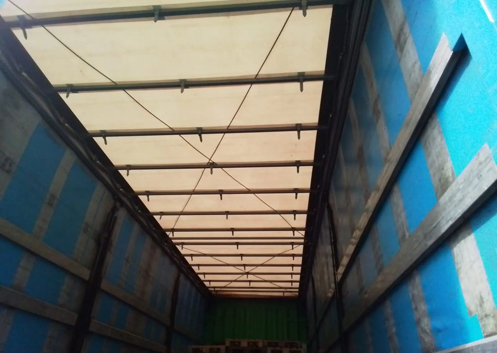 Krone Przyczepa 3 osie Firanka - Trailer dengan terpal samping: gambar 2 Krone Przyczepa 3 osie Firanka - Trailer dengan terpal samping: gambar 2