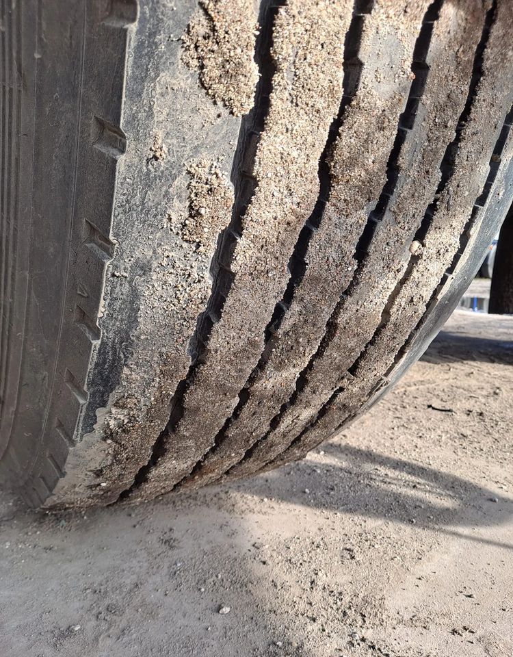 Krone Przyczepa KRONE Budowlanka - Trailer flatbed: gambar 5 Krone Przyczepa KRONE Budowlanka - Trailer flatbed: gambar 5