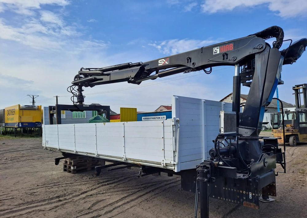 Mercedes-Benz Urządzenie dźwigowe HIAB XS122 - Truk jungkit: gambar 2 Mercedes-Benz Urządzenie dźwigowe HIAB XS122 - Truk jungkit: gambar 2