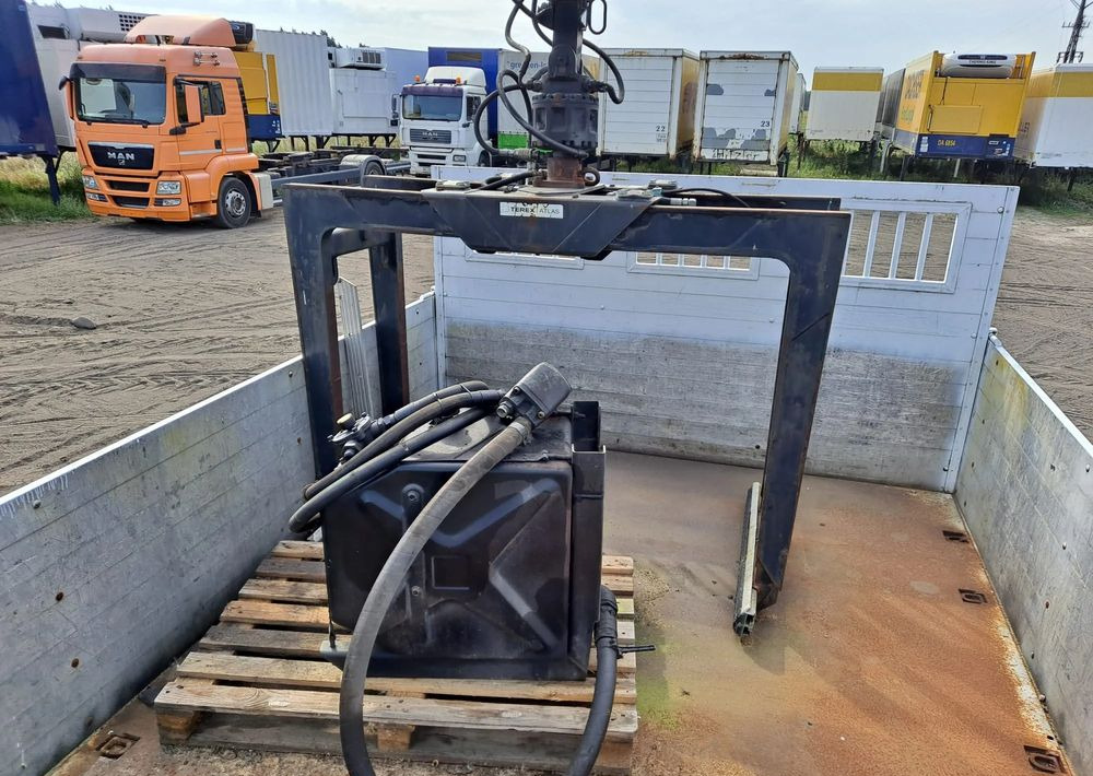 Mercedes-Benz Urządzenie dźwigowe HIAB XS122 - Truk jungkit: gambar 3 Mercedes-Benz Urządzenie dźwigowe HIAB XS122 - Truk jungkit: gambar 3