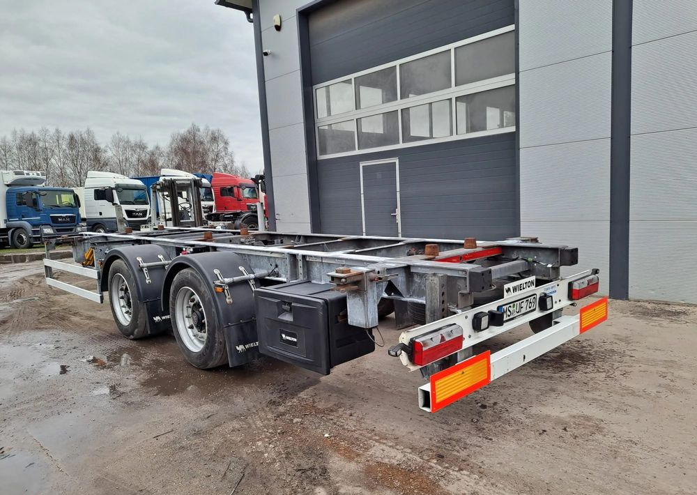 Wielton Przyczepa tandem - Trailer pengangkut mobil: gambar 1 Wielton Przyczepa tandem - Trailer pengangkut mobil: gambar 1