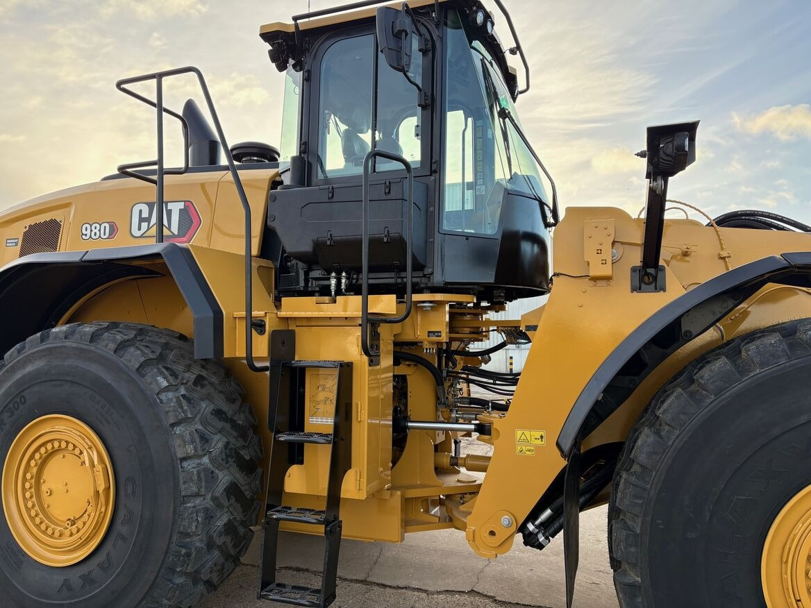 CATERPILLAR 980 - Wheel loader: gambar 5 CATERPILLAR 980 - Wheel loader: gambar 5
