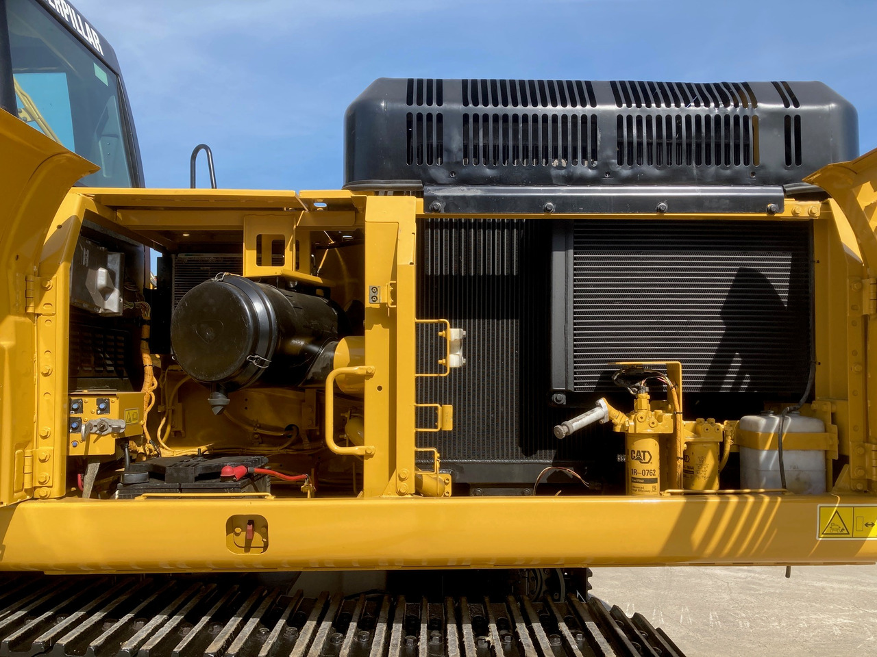 Ekskavator perayap caterpillar 330DL: gambar 11
