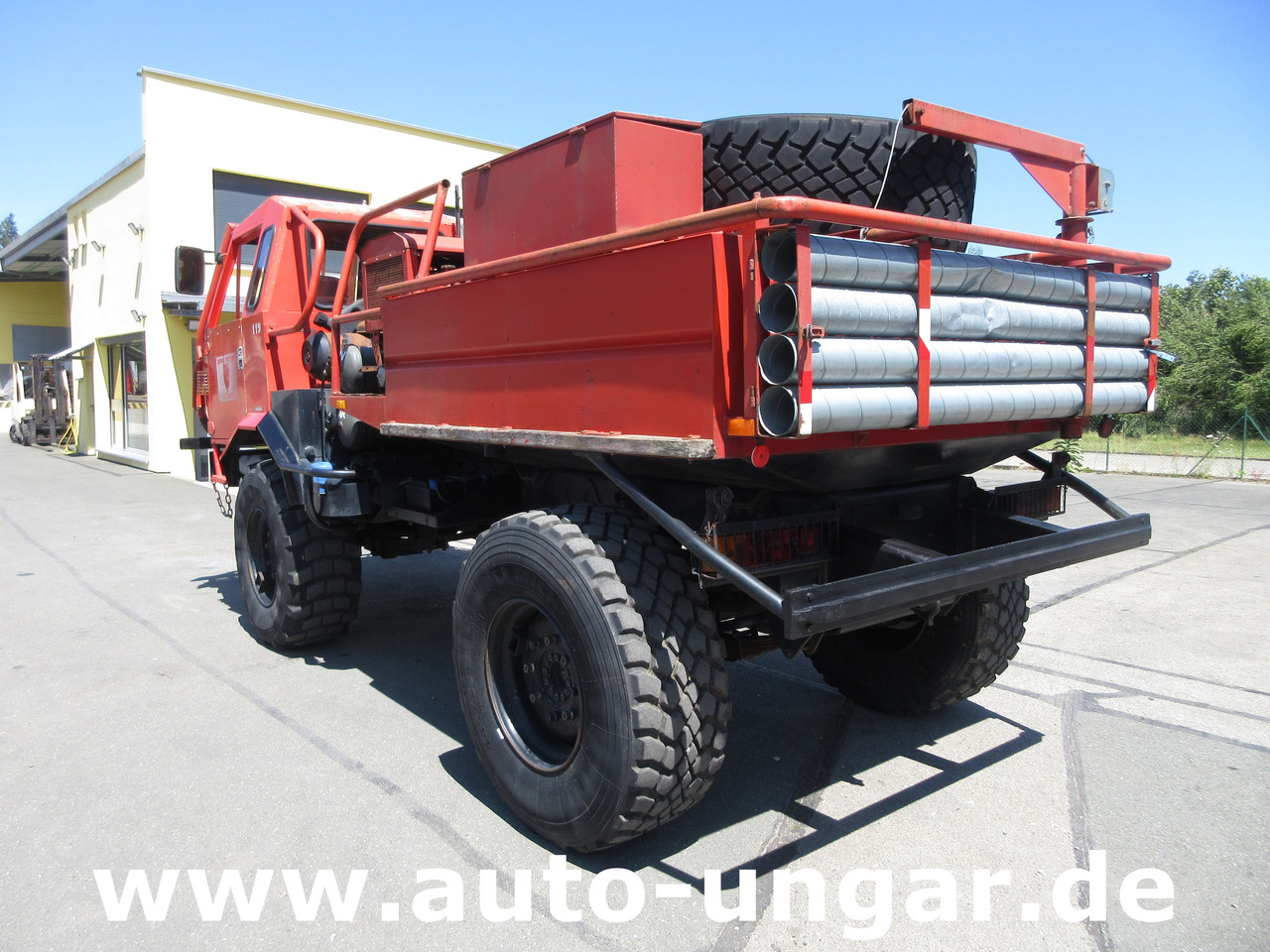 BRIMONT PM ETR Feuerwehr 4x4x4 AHK verwindbarer Rahmen Off-Road Winde Kriechgang - Truk pemadam kebakaran: gambar 5 BRIMONT PM ETR Feuerwehr 4x4x4 AHK verwindbarer Rahmen Off-Road Winde Kriechgang - Truk pemadam kebakaran: gambar 5