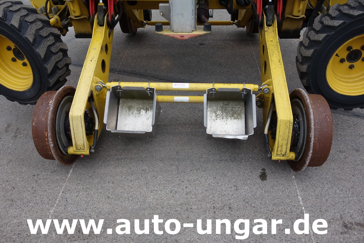 France Elevateur FE Lor'Axe - 4'Axe Railroad Hubarbeitsbühne Zweiwege Oberleitung 4x4 - Platform pengangkat: gambar 4 France Elevateur FE Lor'Axe - 4'Axe Railroad Hubarbeitsbühne Zweiwege Oberleitung 4x4 - Platform pengangkat: gambar 4