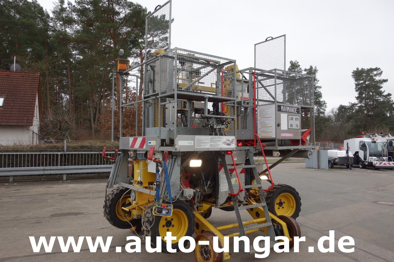 France Elevateur FE Lor'Axe - 4'Axe Railroad Hubarbeitsbühne Zweiwege Oberleitung 4x4 - Platform pengangkat: gambar 2 France Elevateur FE Lor'Axe - 4'Axe Railroad Hubarbeitsbühne Zweiwege Oberleitung 4x4 - Platform pengangkat: gambar 2
