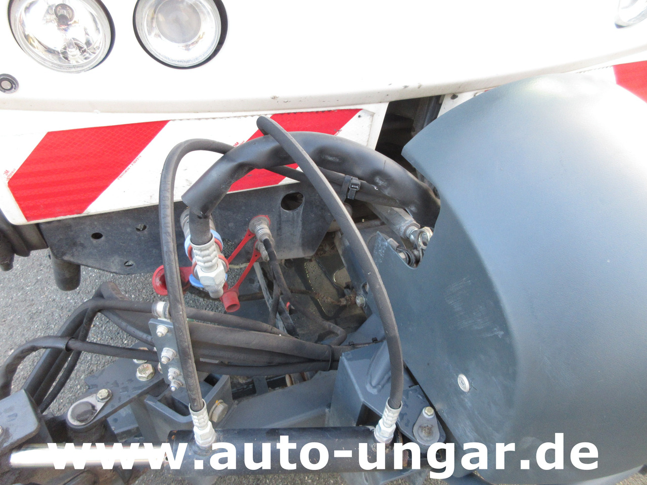 Hako CityMaster CM2000 2 Besen Baujahr 2015 Kehrmaschine 4-Rad-Lenkung - Penyapu jalan: gambar 4 Hako CityMaster CM2000 2 Besen Baujahr 2015 Kehrmaschine 4-Rad-Lenkung - Penyapu jalan: gambar 4