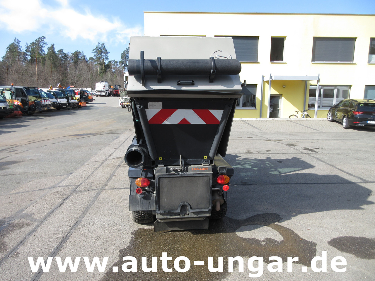 Holder X45 Kubota Diesel Motor Baujahr 2019 Allrad Kehrmaschine Geräteträger - Traktor kota: gambar 4 Holder X45 Kubota Diesel Motor Baujahr 2019 Allrad Kehrmaschine Geräteträger - Traktor kota: gambar 4