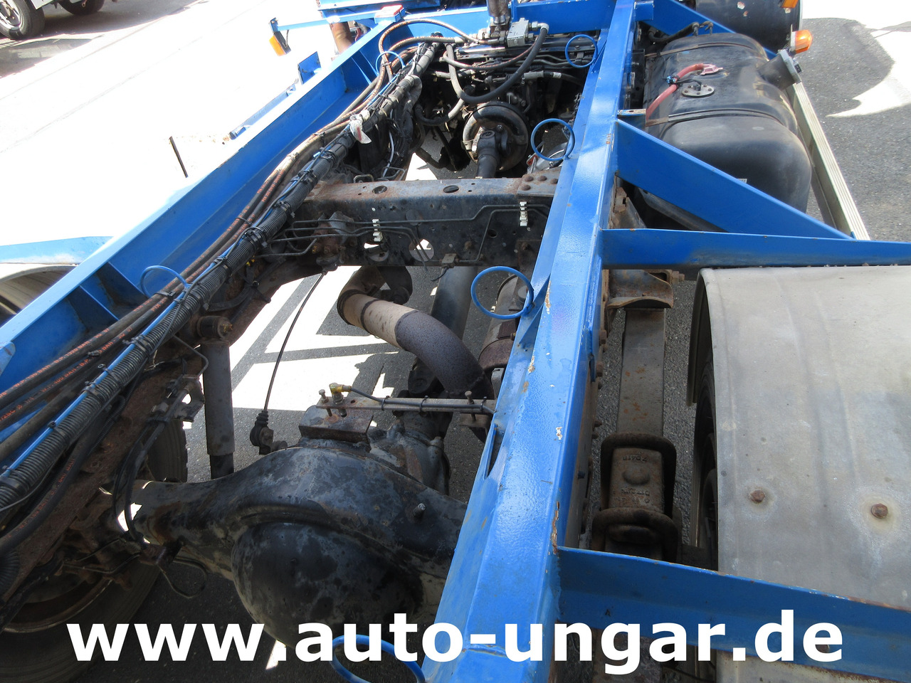 Truk sampah ISUZU NQR Smoother Q75 Y07 Müllwagen 8m³ TECNO 7.500kg Kipper Presse Lifter: gambar 25