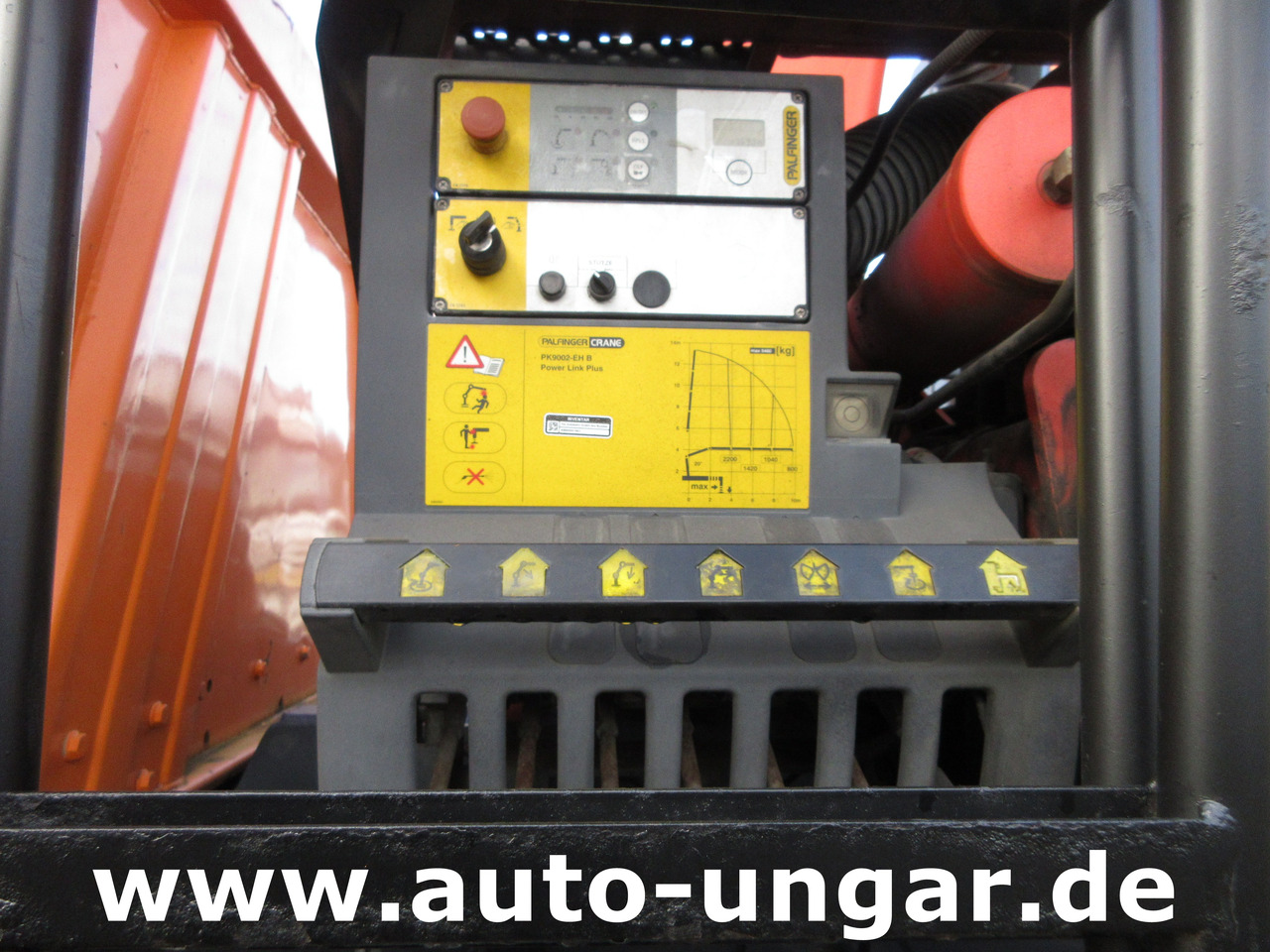 Iveco Trakker 360 Kipper Allrad 4x4 Kran Palfinger PK 9002 Kommunalhydraulik Winterdienst Euro 5 - Truk jungkit, Truk derek: gambar 3 Iveco Trakker 360 Kipper Allrad 4x4 Kran Palfinger PK 9002 Kommunalhydraulik Winterdienst Euro 5 - Truk jungkit, Truk derek: gambar 3